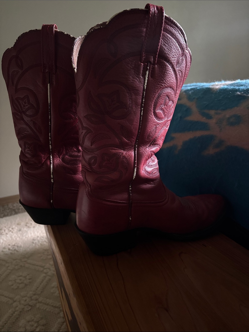 Ariat Red Leather Floral Western Heeled Boots - Picture 12 of 13